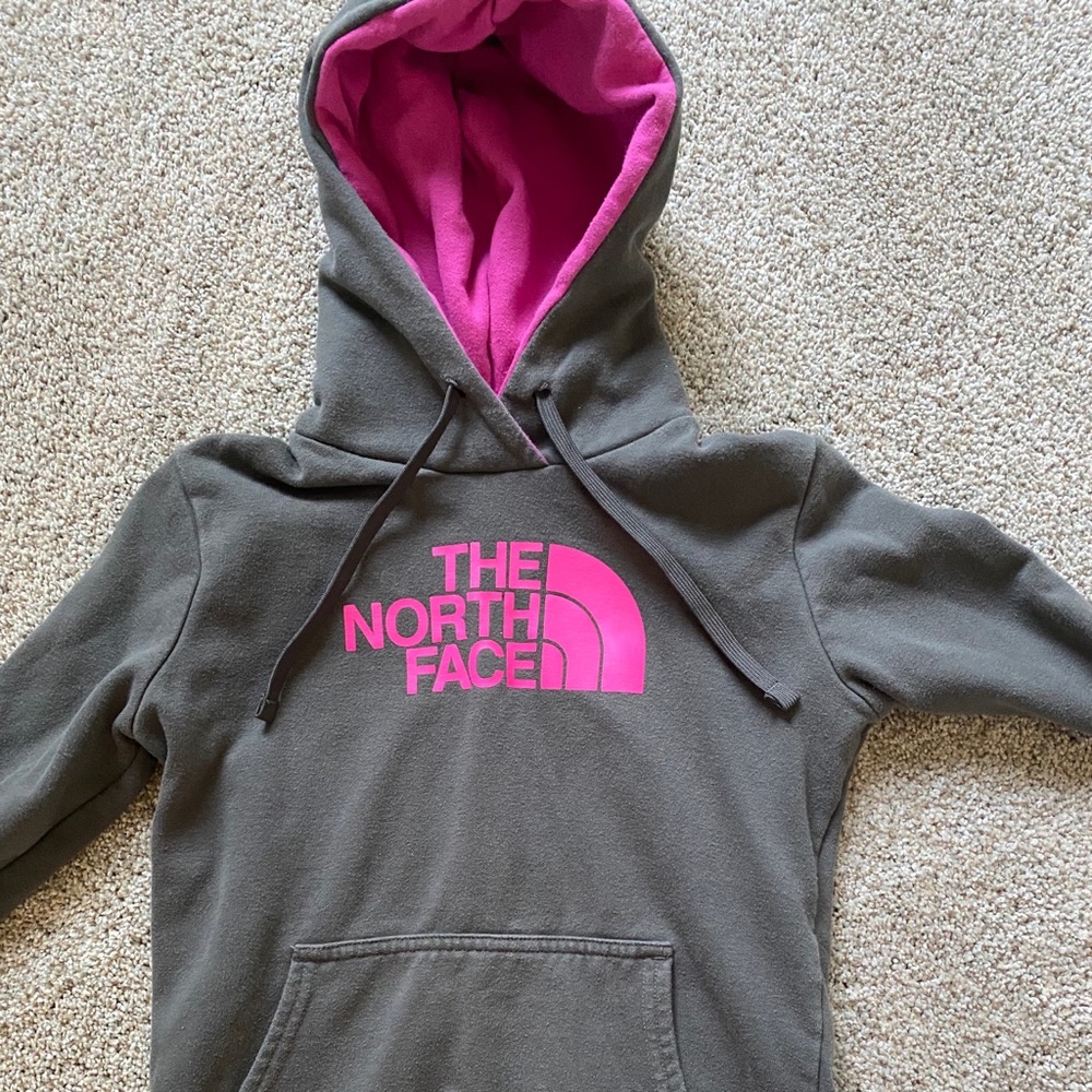 North face sweatshirt size xs
